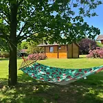 - Skibin Lodge Radkow
